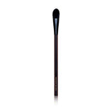 Kevyn Aucoin Brushes The Base Shadow Brush